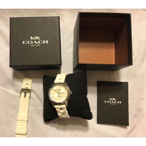 COACH Signature White Band Silver Case Woman's Watch New In Box W/ Spare Band